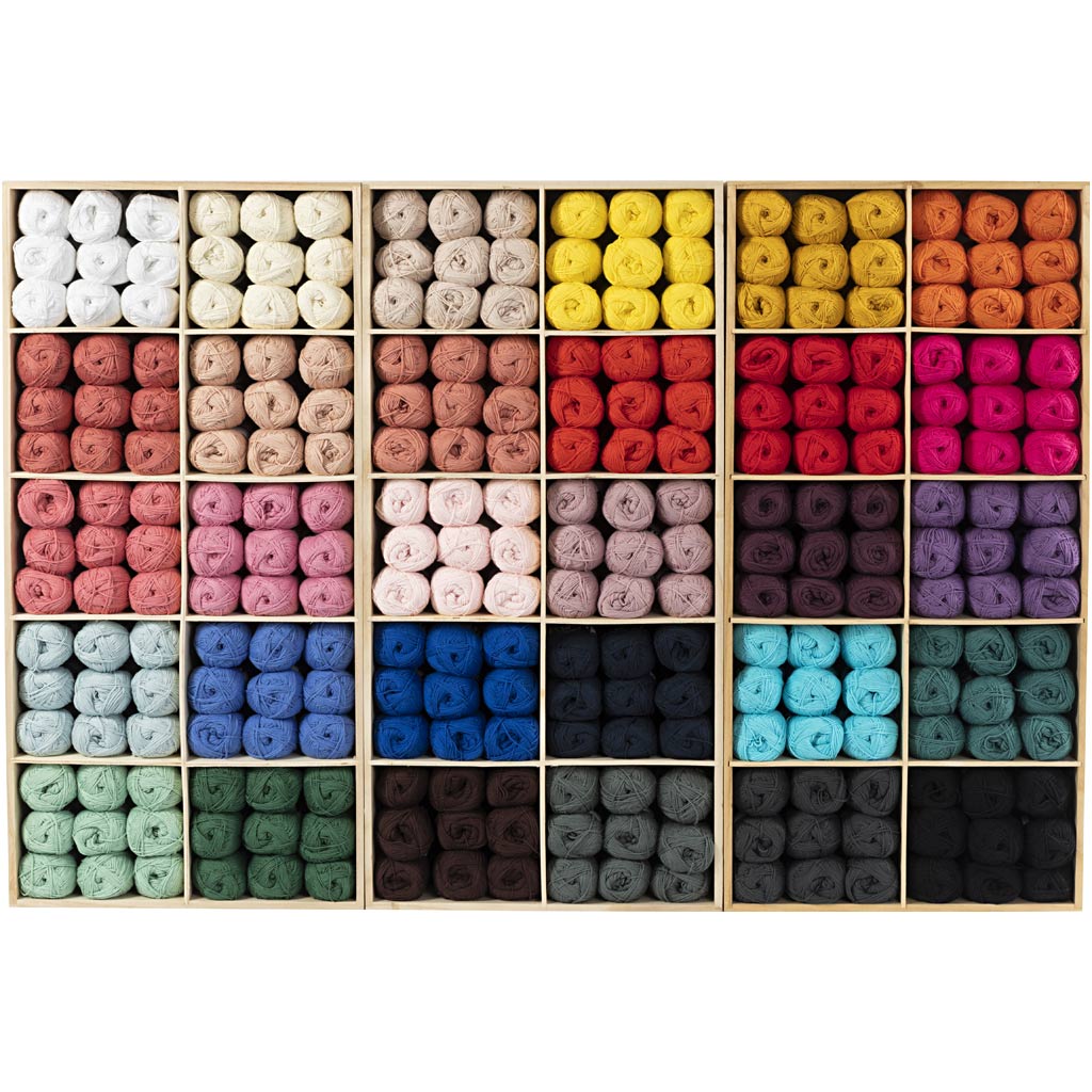 https://www.cchobby.nl/katoengaren-diverse-kleuren-360-bol-1-doos